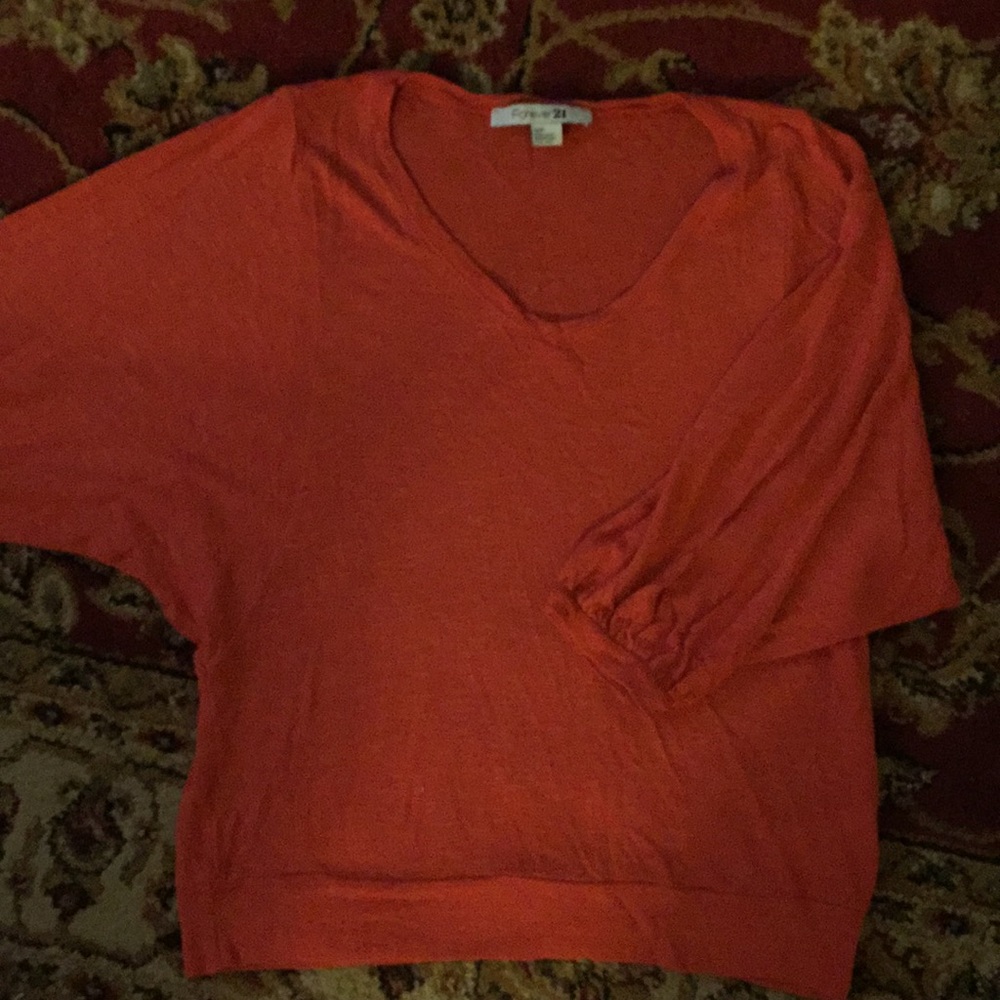 Forever 21 third quarter sleeve